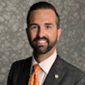 Meet your Posher, Lee